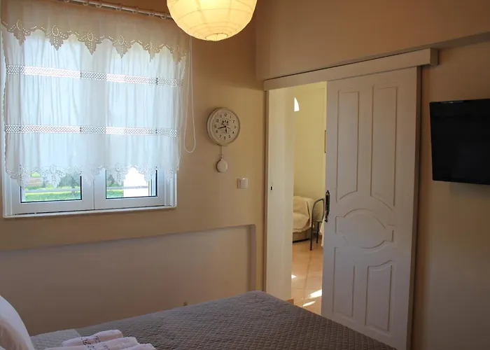 Olive Tree House Ii Сasa de vacaciones